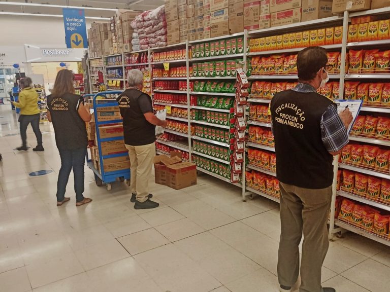 Vitória e Gravatá seguem com aumento na cesta básica em julho, diz Procon