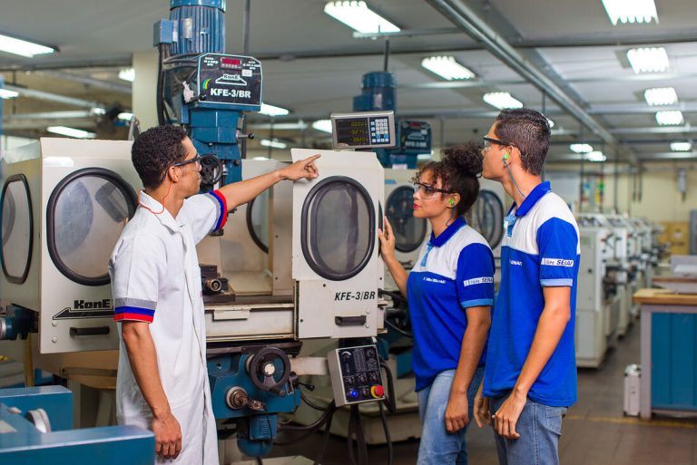 Senai-PE abre 2,5 mil vagas em cursos de qualificação profissional gratuitos