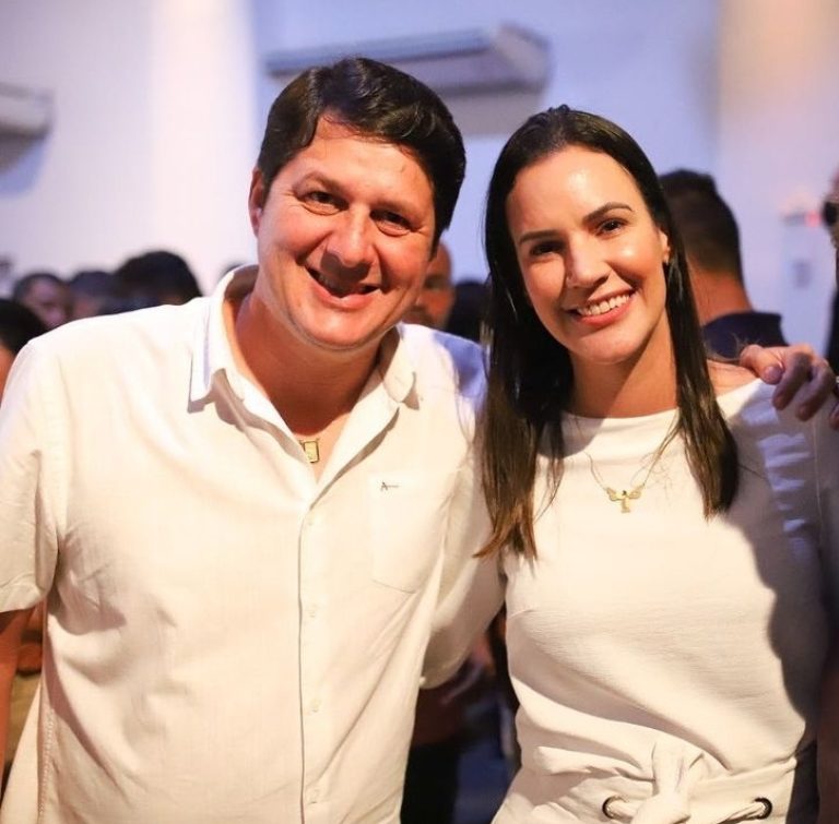 Prefeita de Primavera e marido sofrem acidente de moto na Bahia; ele morreu e ela segue internada no hospital