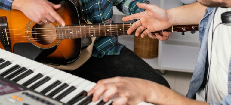 Educação de PE lança Edital para professor de música e educação especial