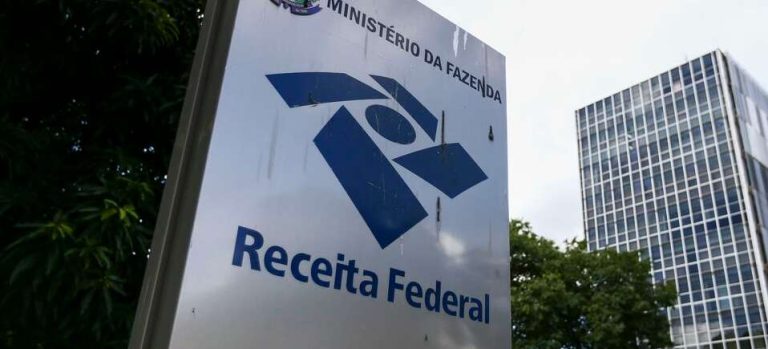 Receita Federal lança edital de concurso com 699 vagas