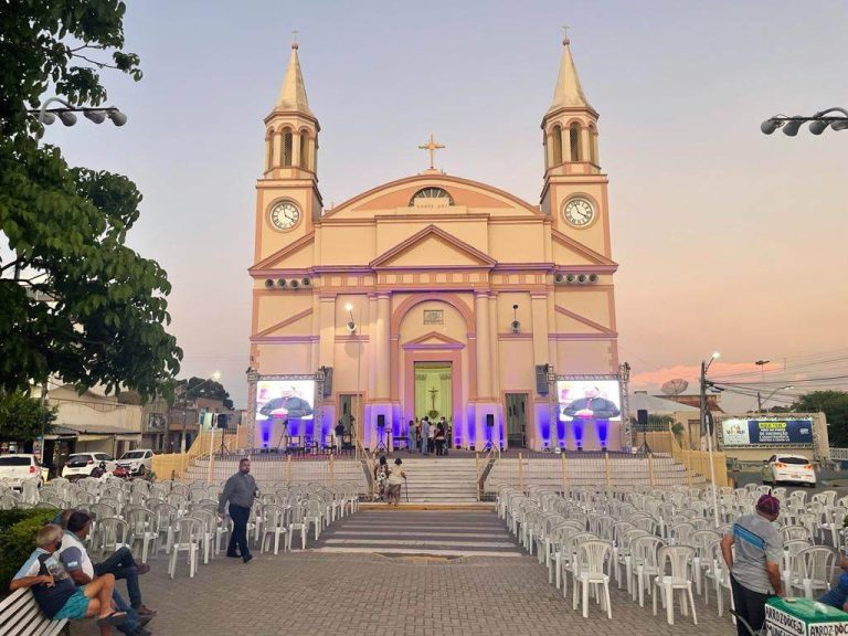Celebrações, corrida e shows na 398ª Festa de Santo Antão