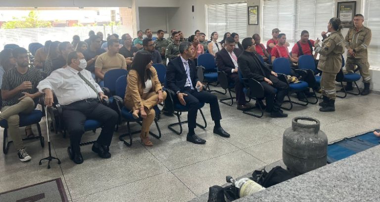 Em Vitória, servidores do MPPE participam do curso de Instrução de Atendimento Pré Hospitalar e Prevenção e Combate a Incêndio