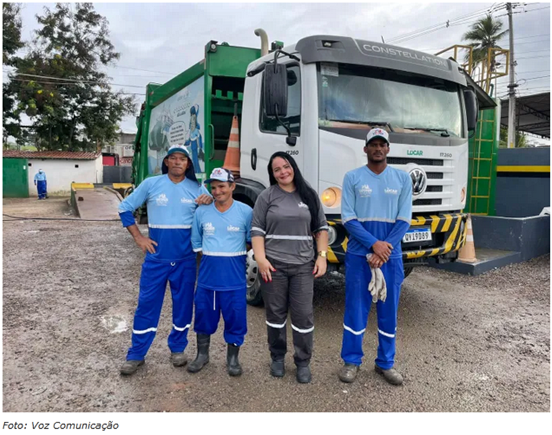 Vitória de Santo Antão contrata primeira motorista de caminhão compactador