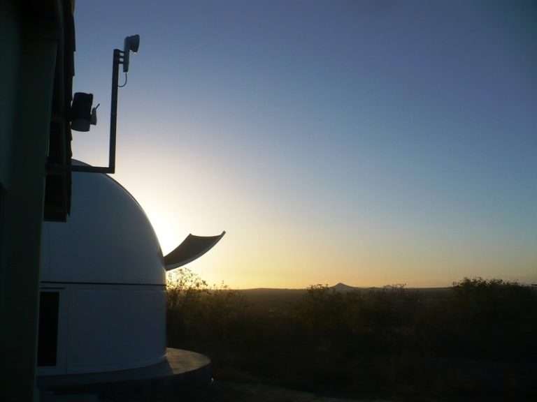 Sertão de Pernambuco possui segundo maior telescópio do País