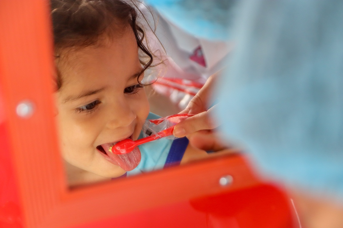 Vitória de Santo Antão lança programa de saúde oral para a primeira infância