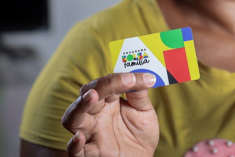 Pernambuco: 1,6 milhão de famílias atendidas pelo Bolsa Família em julho