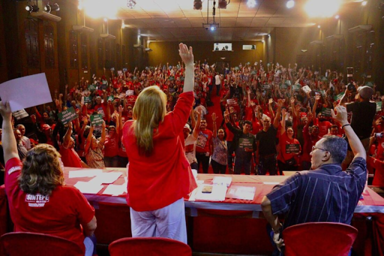Como forma de pressionar governadora, profissionais da Educação declaram greve a partir de 25 de julho