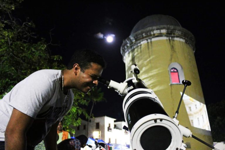 Lua Azul poderá ser vista no Observatório Astronômico do Alto da Sé, nesta quarta (30.08)