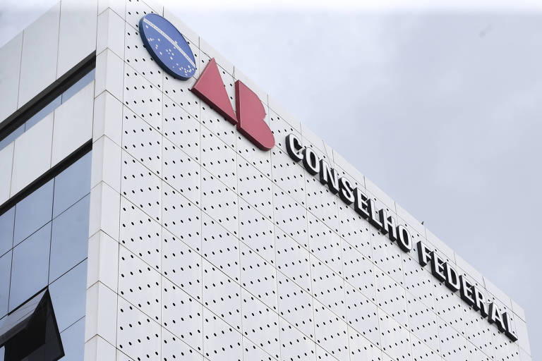 OAB quer ouvir mais de 1,3 milhão de advogados em censo