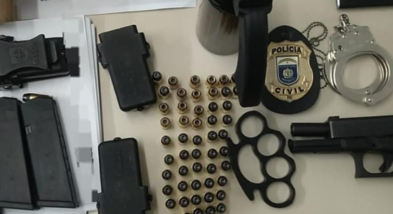 Guarda municipal da Vitória de Santo Antão foi preso após tentar matar homem no Recife