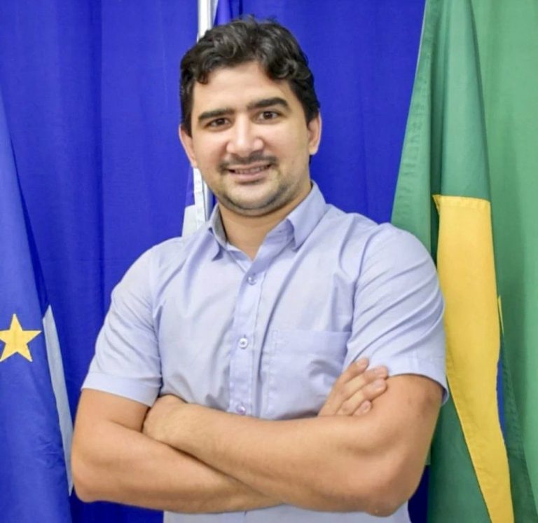 Prefeito interino de Água Preta, Neto Cavalcanti, consegue na Justiça o direito de exonerar e contratar servidores