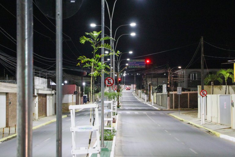 Vitória agora conta com Avenida Dom João Costa requalificada