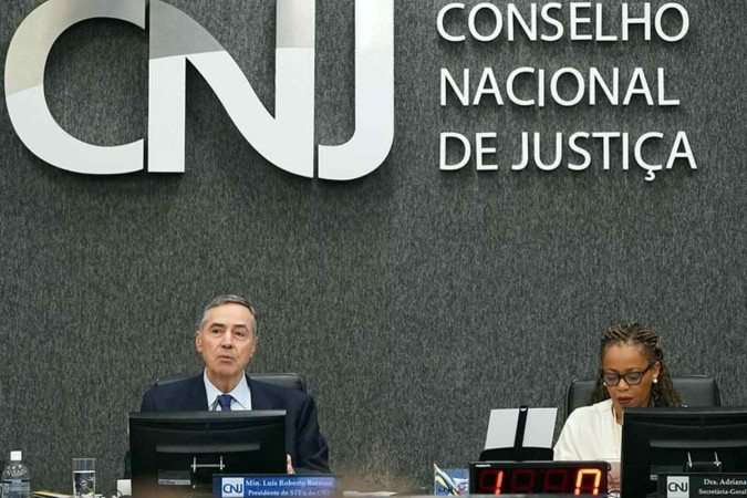Justiça aprova extinção de dívidas antigas de impostos, incluindo IPTU e IPVA