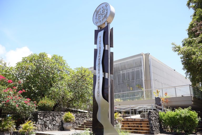 Biblioteca Pública do Estado celebra 172 anos com programação especial