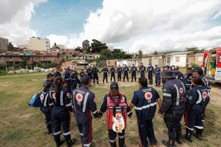 Vitória de Santo Antão realiza primeiro simulado da Operação Inverno 2024 às margens do rio Itapacurá