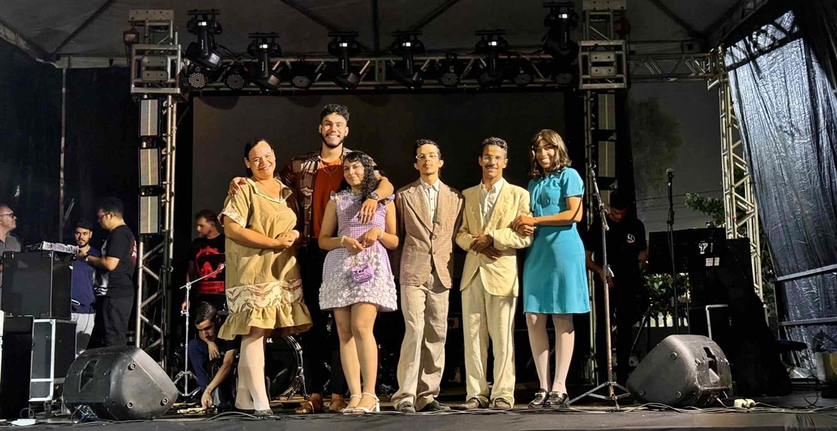 Neste final de semana, Festival Osman Lins tem atrações na Praça Leão Coroado