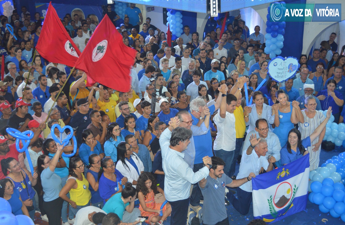 Reeleição de Paulo Roberto e Edmo Neves apoiada por 11 partidos em Vitória de Santo Antão