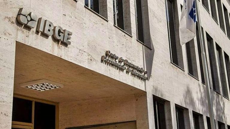 IBGE abre concurso para 42 vagas temporárias de nível médio; confira Edital