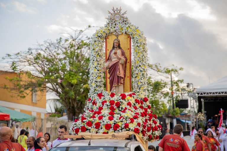 Prefeitura da Escada deve evitar manifestações políticas durante a Festa do Sagrado Coração de Jesus