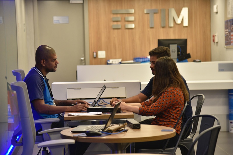 TIM abre mais de 100 vagas para consultores de vendas em todo o País