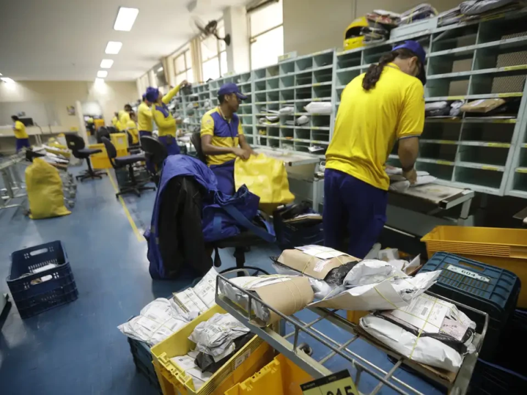 Correios anunciam concurso para 3.511 vagas; inscrições abertas