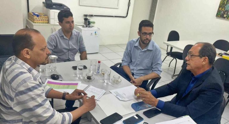 Vice-prefeito articula creches do Estado para Vitória de Santo Antão