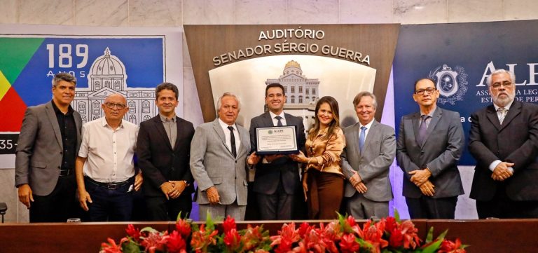 Alepe homenageia os 30 anos da empresa Veneza Construções