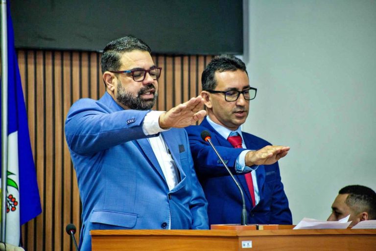 Sandro Advogado é empossado como Prefeito de Chã Grande