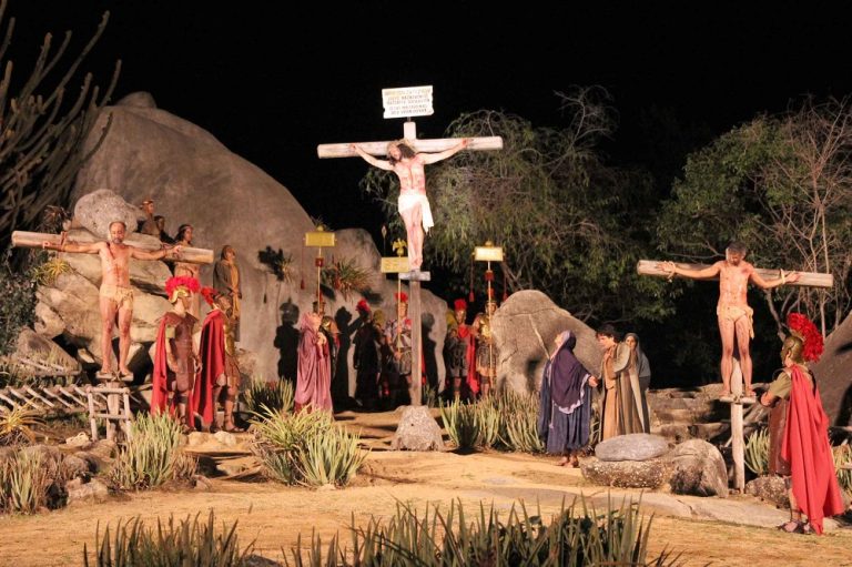 Prefeitura de Vitória firma parceria para levar mil estudantes à Paixão de Cristo de Nova Jerusalém