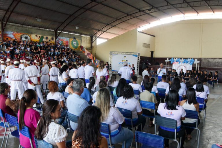 MPPE determina a Prefeitura de Vitória que professores em contrato temporário também recebam valor do piso nacional