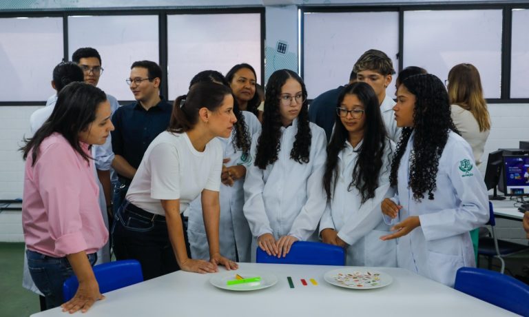 Educação abre 6.715 mil vagas em cursos profissionalizantes gratuitos do Trilhatec
