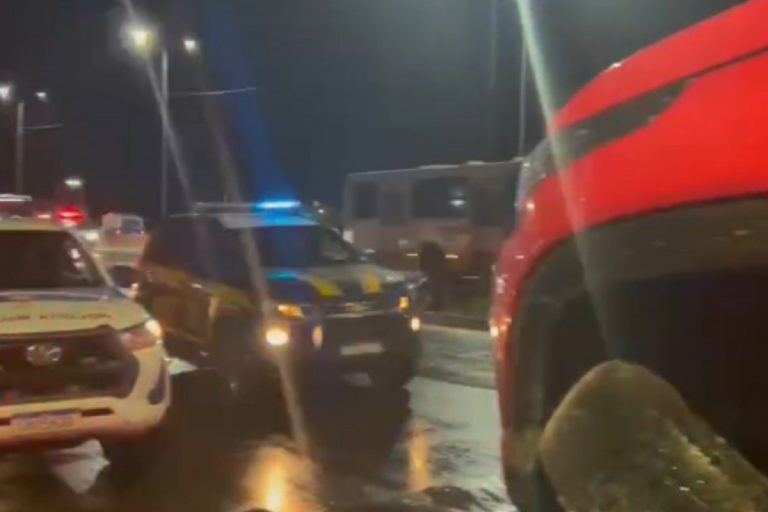 Polícia prende homem procurado por homicídio em Vitória após perseguição pela BR-232