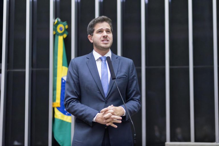 Câmara dos Deputados aprova a nacionalização dos Centros Comunitários da Paz
