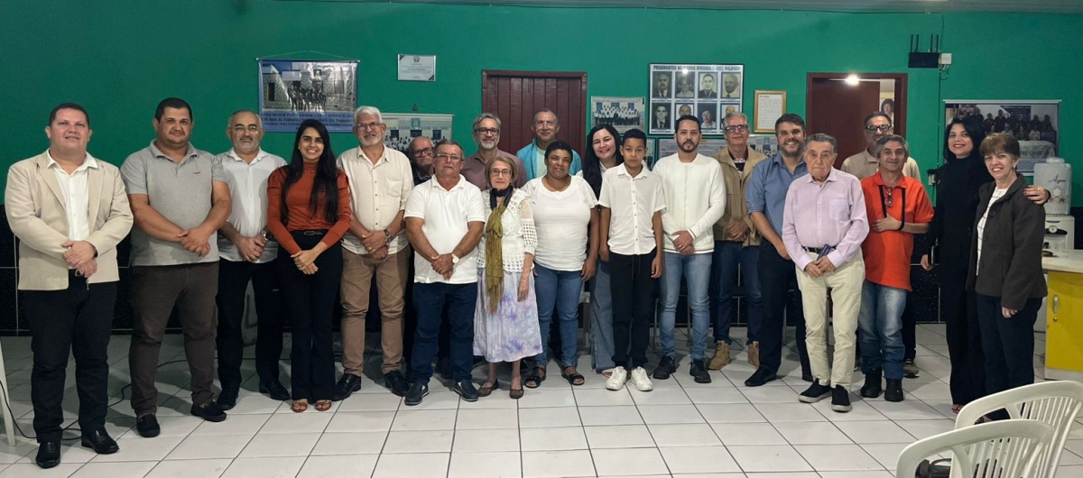 Fundado o Instituto Histórico e Geográfico de Pombos