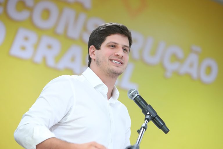 Os desafios de João Campos contra Raquel em 2026