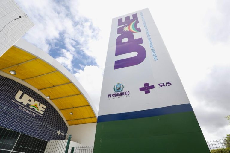 UPAE Escada alerta para os riscos invisíveis à saúde ocular das crianças