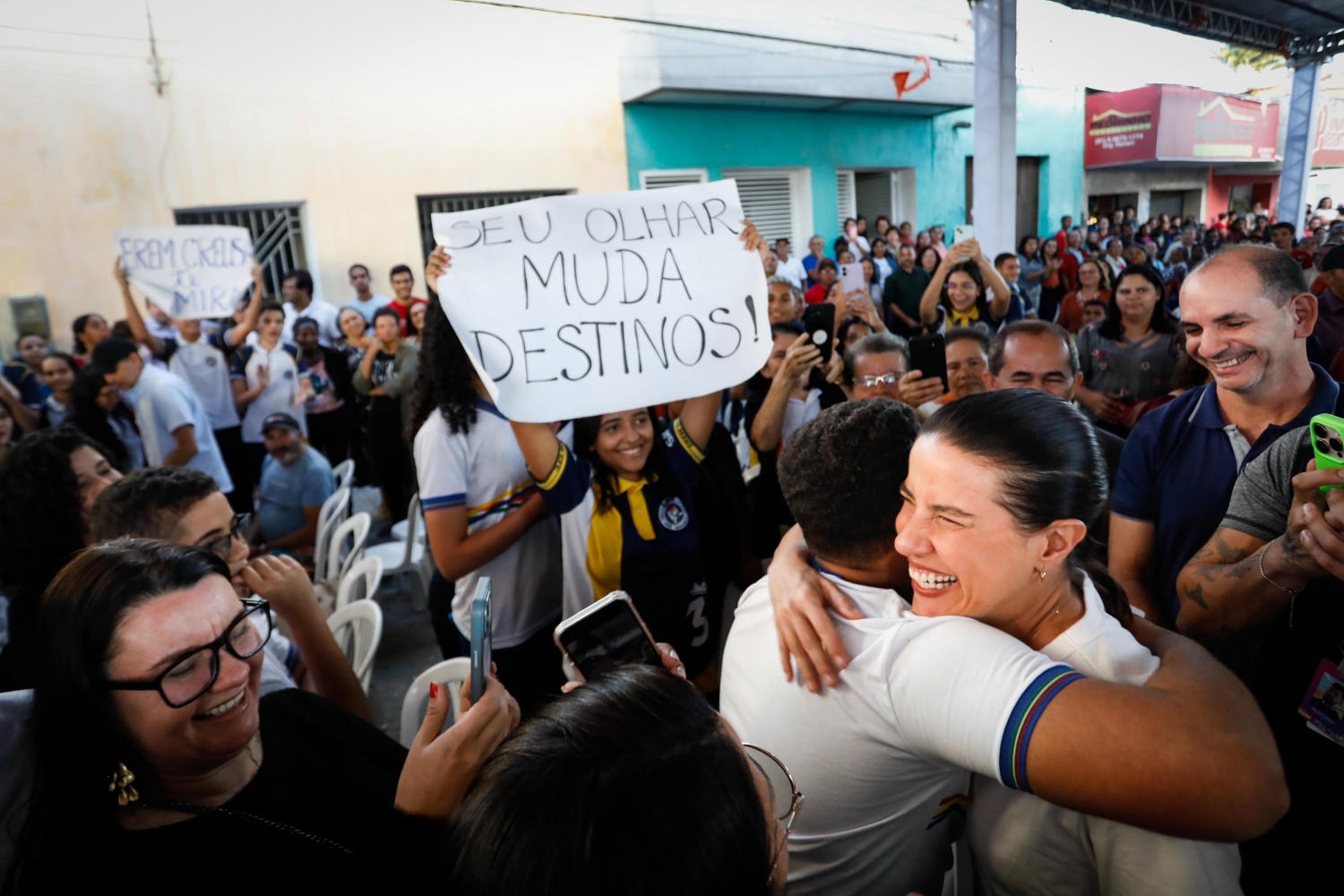 Raquel anuncia reforma de 51 escolas da Mata Sul, além da construção de uma ETE em Vitória de Santo Antão