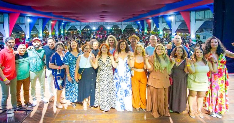 SINTEPE: Festa do Trabalhador em Educação reuniu mais de 8 mil em noite de celebração