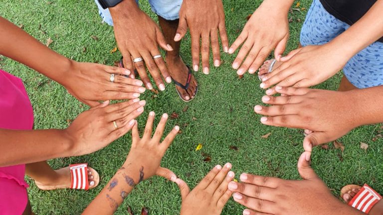 Campanhas apoiam 25 projetos sociais no interior de PE com foco em crianças, adolescentes e idosos