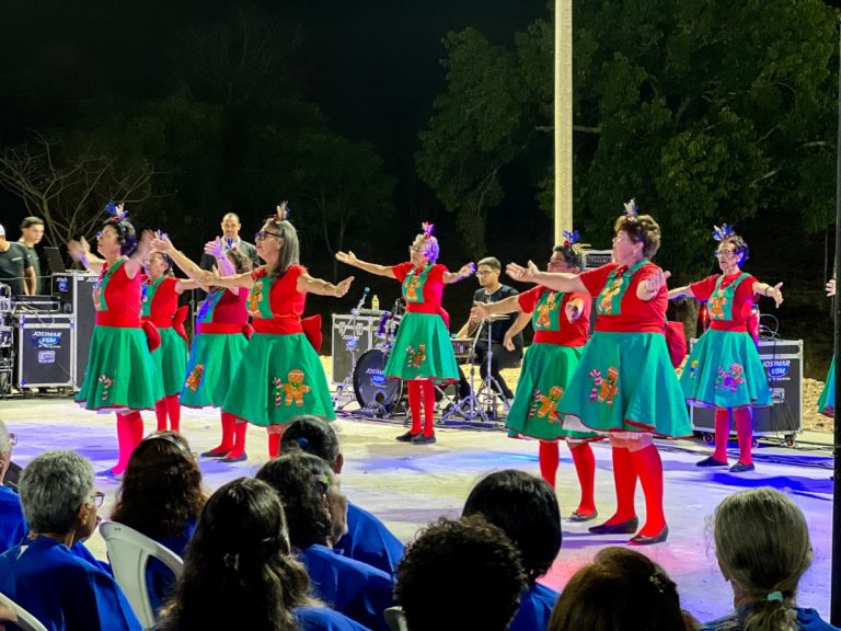 Crianças e idosos apresentam Cantata Natalina na Matriz de Santo Antão neste sábado (13)