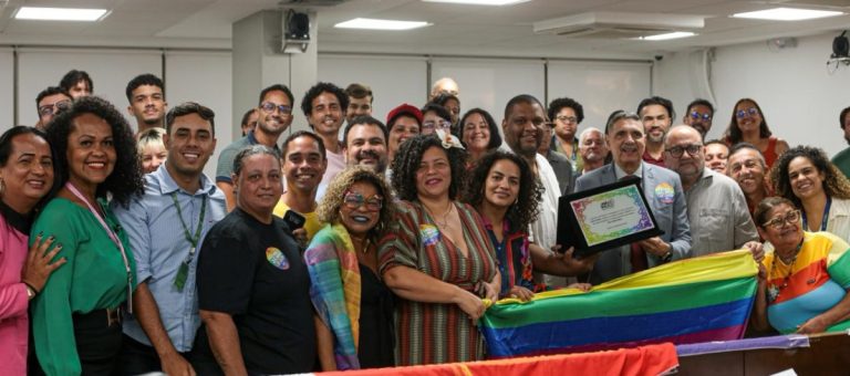 Frente Parlamentar na Alepe debateu políticas públicas LGBTQIAPN+