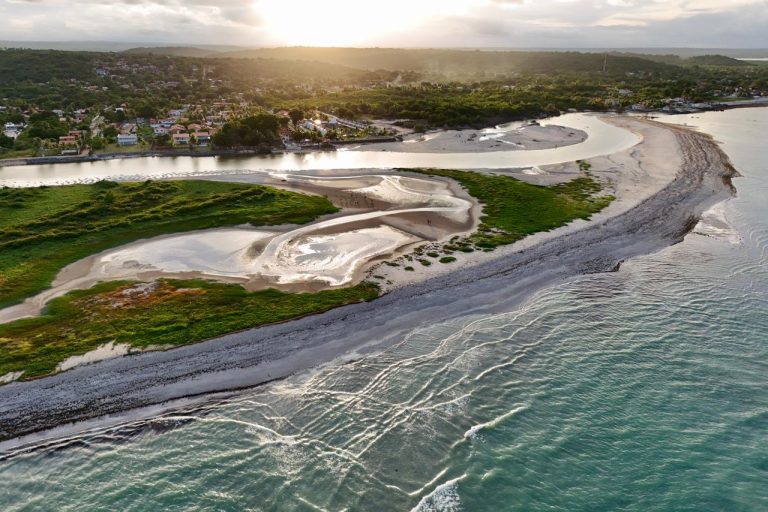 Itamaracá volta a ser cartão postal de Pernambuco