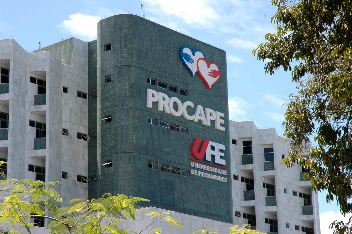 Aberta seleção de 387 profissionais de níveis superior e médio para o complexo hospitalar da UPE