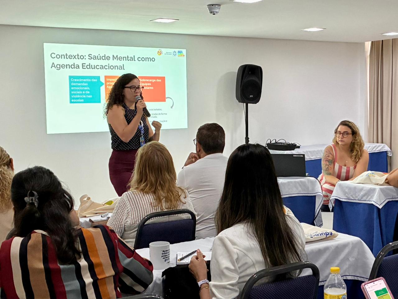 Todas as escolas estaduais de Pernambuco contam com 727 analistas de psicologia educacional