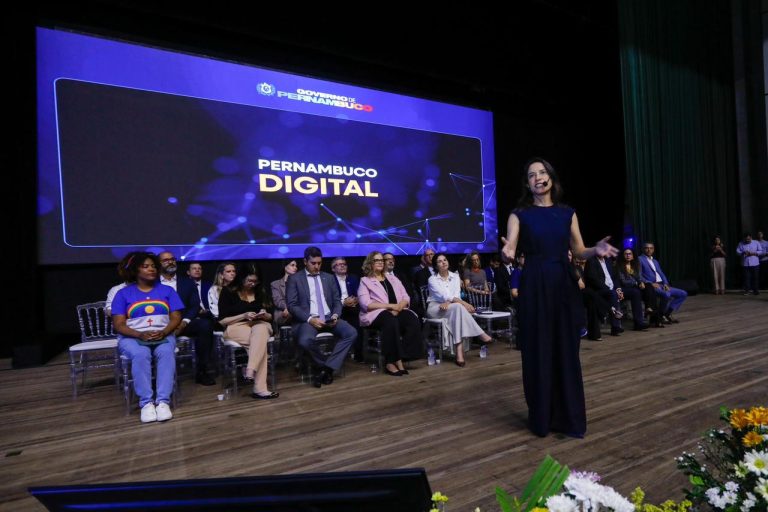 Plataforma PE.GOV é lançada com mais de 500 serviços públicos em Pernambuco