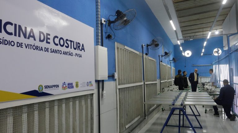 Oficina de Costura do Presídio da Vitória de Santo Antão produz roupas de cama ao Imip