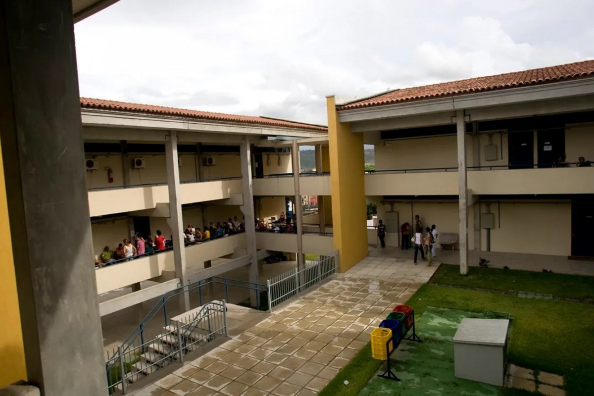 UFPE abre 31 vagas para professor substituto em Recife, Caruaru e Vitória