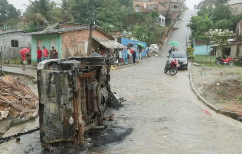 Motorista que atropelou quatro pessoas em Escada é solto pela Justiça com restrições