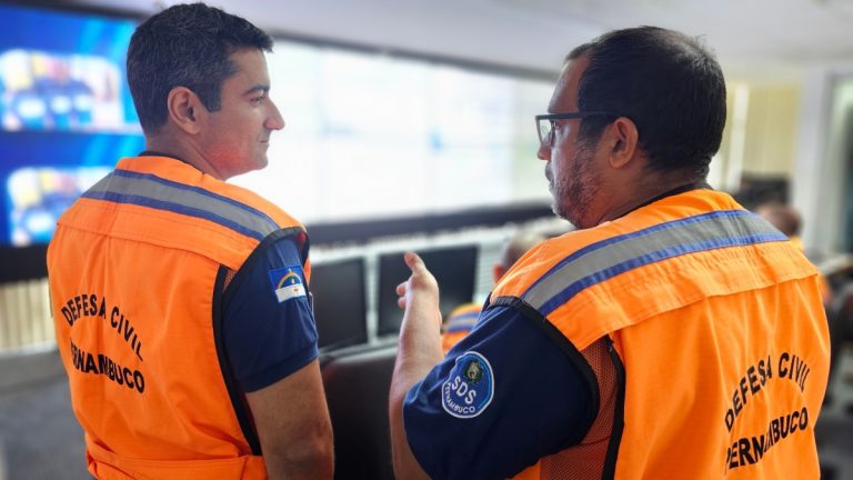Defesa Social de PE busca contratar 16 profissionais para emergências climáticas